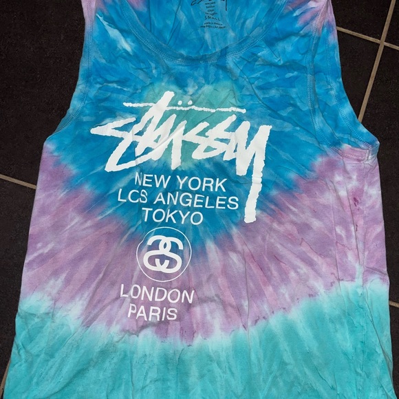 Stussy men’s small tank - Picture 2 of 3